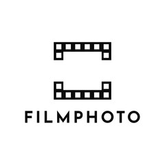 Fototapeta premium Film reel photo logo design idea