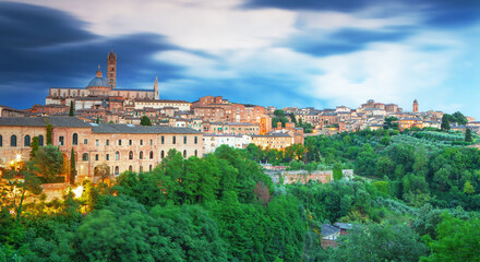Fototapeta premium Italy ,old Europe , toscan, wine, architecture, 