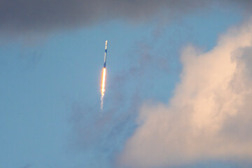 SpaceX OneWeb