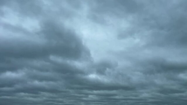 1 Minute Flying Rain Cloud, Time Lapse