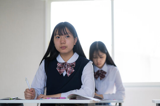 「勉学」の写真素材 | 5,595件の無料イラスト画像 | Adobe Stock