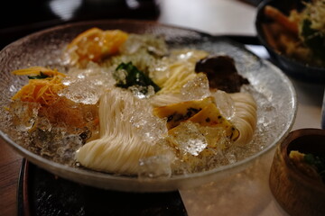 Japanese Food, Somen or Nyumen Noodle Soup - 日本料理 そうめん 温麺 天ぷら	