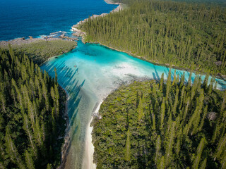 Drone shot of the Natural Pool near Oro Bay in the Isle of Pines, New Caledonia (Piscine Naturelle de l'Île des Pins)