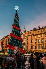 Obraz premium Christmas tree in town square, Cracow, Poland