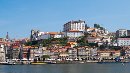 Fototapeta na wymiar Panoramic view of the Porto old town from the marina of the city of Gaia, Portugal.