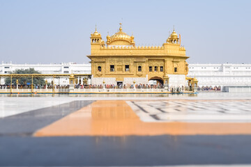 Fototapeta premium Beautiful view of Golden Temple (Harmandir Sahib) in Amritsar, Punjab, India, Famous indian sikh landmark, Golden Temple, the main sanctuary of Sikhs in Amritsar, India