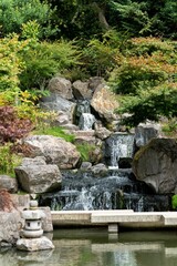 Fototapeta na wymiar The Peaceful Falls at the Kyoto Garden