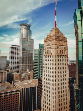 Vertical shot of the Foshay and Capella towers, Minneapolis, United States