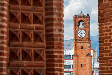 Clock Tower in Chiapa de Corzo - 612539498