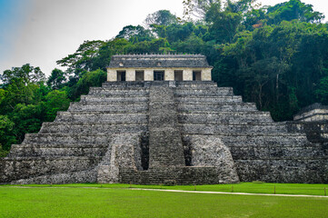 Fototapeta na wymiar Maya Ruins in Palenque