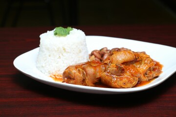 Pig Feet with rice and beans