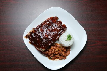 BBQ Ribs with rice and beans