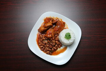Pig Feet with rice and beans
