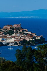 Obraz premium Aerial view of town Portoferraio surrounded by buildings and water