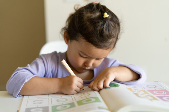 the girl learns to spell