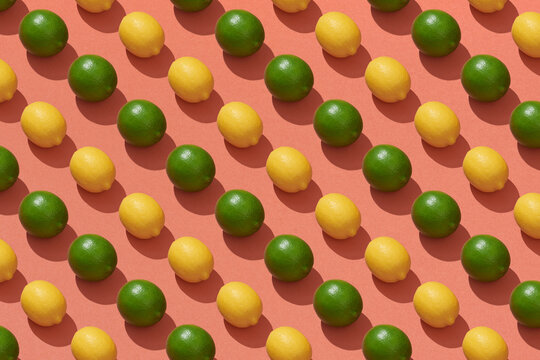 Seamless summer background with lemons 