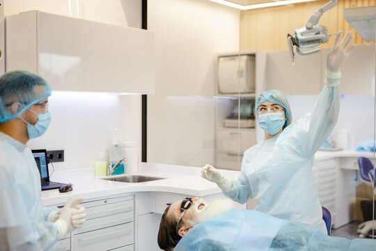 Procedure preparation. Operating theatre. Surgical clothing. Hospital