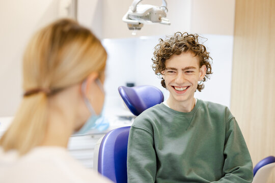 Dental smile patient dentist appointment teeth dentition wellbeing 