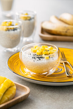 Vegan Tapioca Pudding. Made from Tapioca Pearls, Coconut and Mango