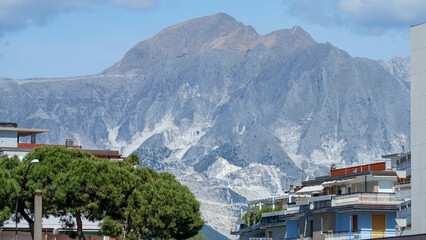 Spiaggia Libera La Rotonda bei Carrara in Italien