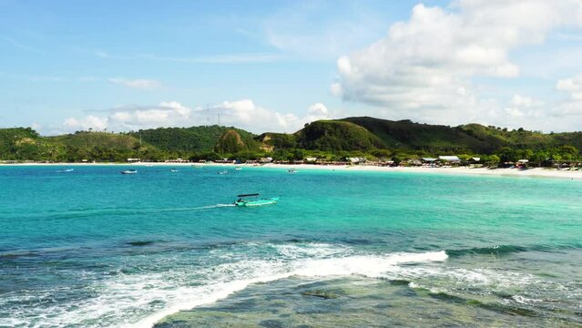 Lombok main surfing spot for longboarders, exotic paradise island