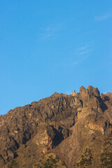 平成新山の溶岩ドーム