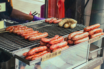 맛있게 구워지는 소세지