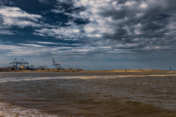 extension of the container terminal of the port of gdansk - obrazy, fototapety, plakaty