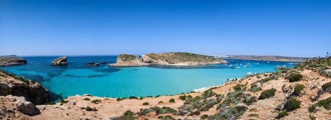Blue Lagoon on Comino Island - Malta - obrazy, fototapety, plakaty