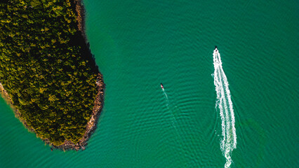 Barco Lancha Iate Mar Wakeboard Viagem Viajar Turismo Férias Atividade Ar Livre Verão Esporte...