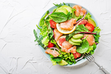 Smoked salmon salad