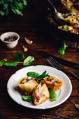 Pasta stuffed with ground beef, spinach and cheese