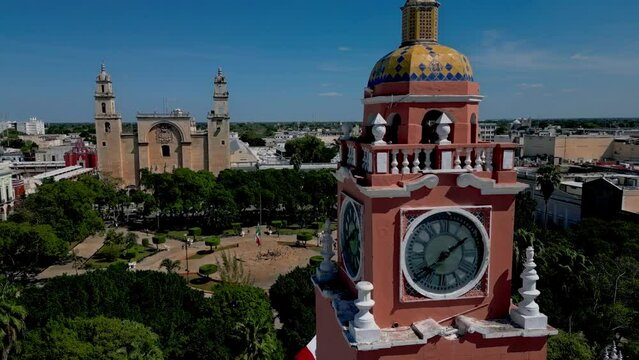 Catedral M&eacute;rida drone