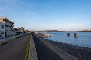 Fototapeta premium 河川敷の風景