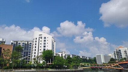 Naklejka premium Sunny Day In Boat Quay, Singapore