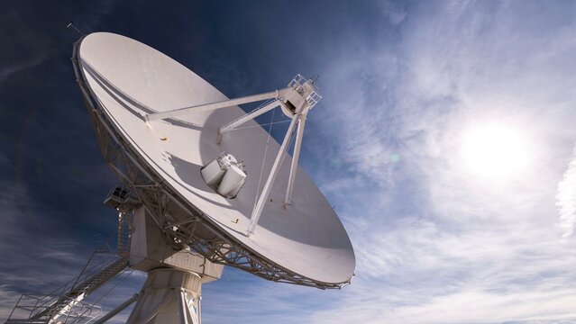 Signals from the Sky: 4K Close-Up of the Impressive Satellite Antenna Array at the Very Large Array (VLA) in the New Mexico Desert