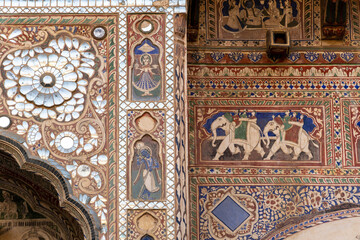 Fototapeta na wymiar India Mandawa Rajasthan Haveli Decorations of facades