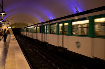 Metro em Paris