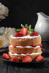 Delicious cake with strawberries.