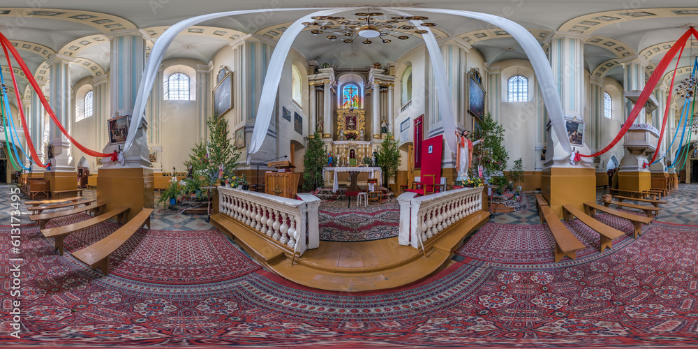 Wall mural full spherical seamless hdri 360 panorama inside interior of old gothic catholic church in equirecta