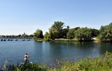 Flückinger See in Freiburg im Frühling