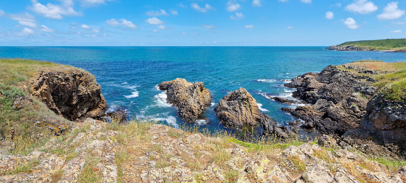 Picturesque rocky coast on the Listi Peninsula south of Sinemorets