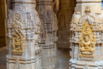 Fototapeta premium JAISALMER, RAJASTHAN, INDIA - marchy 24, 2023: Detail of the carvings inside Rikhabdev Temple, a Jain Temple located inside the Jaisalmer Fort