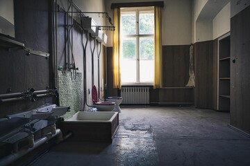 Wc - Toilette - Vintage - Nostalgisch - Verlassener Ort - Urbex / Urbexing - Lostplace - Artwork -...