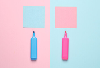 Memo note papers with markers on a blue-pink pastel background