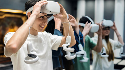 Fototapeta na wymiar Teenagers wearing VR equipmentt