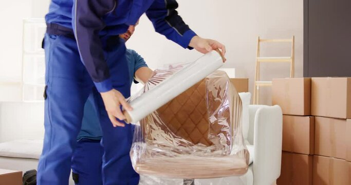 Furniture Movers Packing And Wrapping