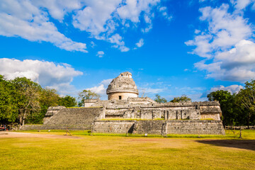 El Observatorio  o El Caracol, Chichén Itzá - obrazy, fototapety, plakaty