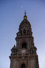 Obraz premium tower of the cathedral of Santiago de Compostela at nightfall