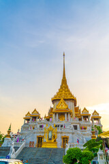 Fototapeta premium Wat Traimit Withayaram Worawihan, Temple of the Golden Buddha in Bangkok, Thailand.